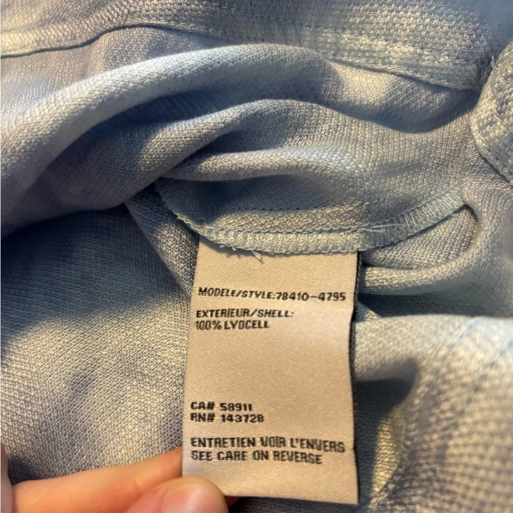 Button up jacket 
Women’s size Large. - Picture 8 of 10